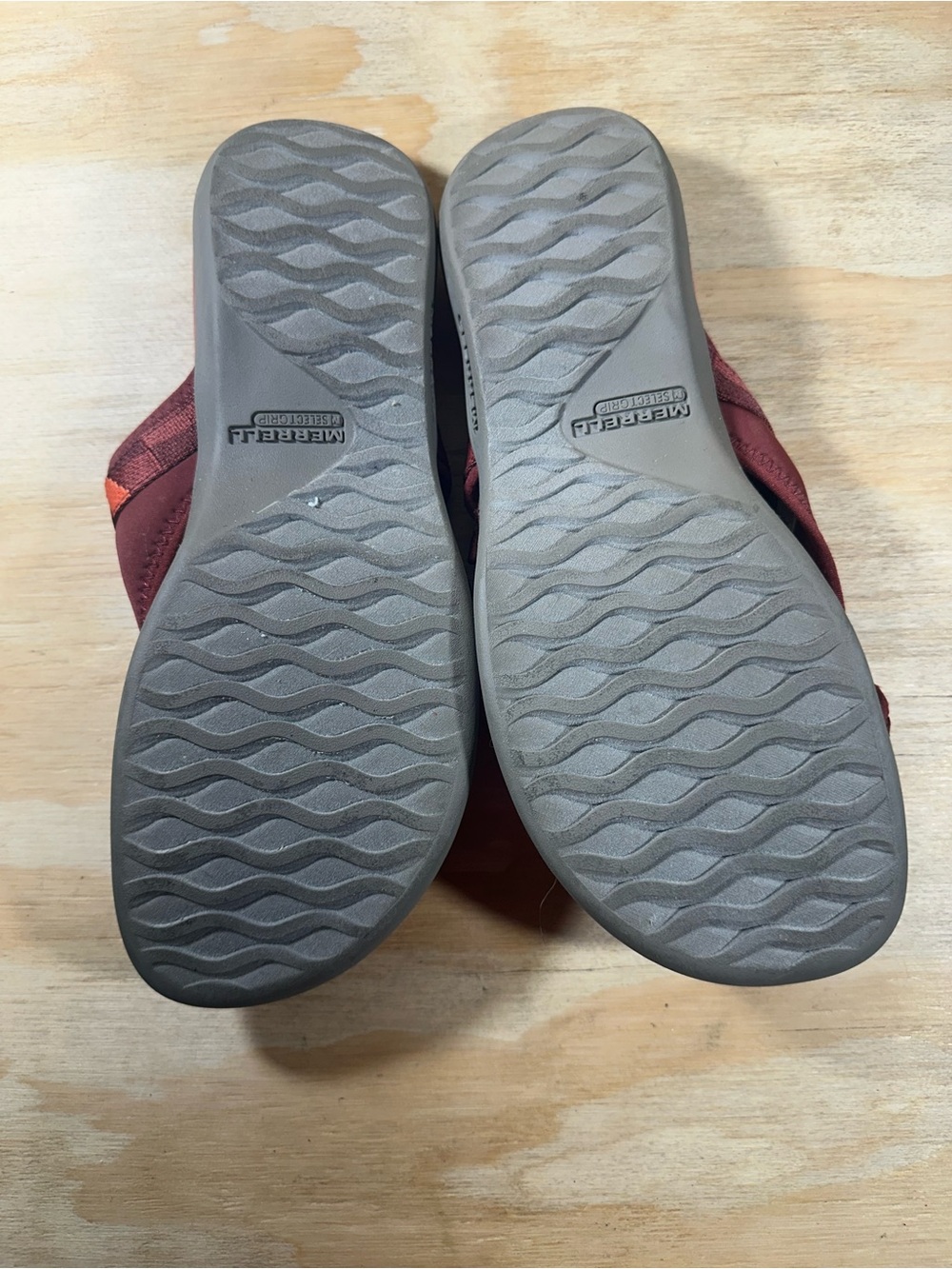 Merrell  Rust-Red Slide Sandals with Orange Accents Women’s Size 9 - Picture 7 of 8